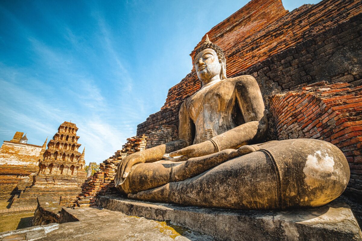 bouddha chemin thérapeute pensee